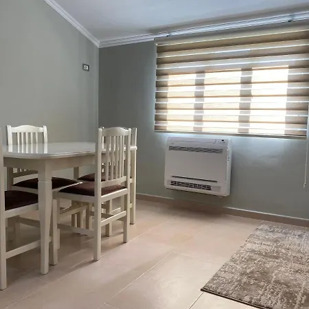Cozy Guesthome 3* 코르처