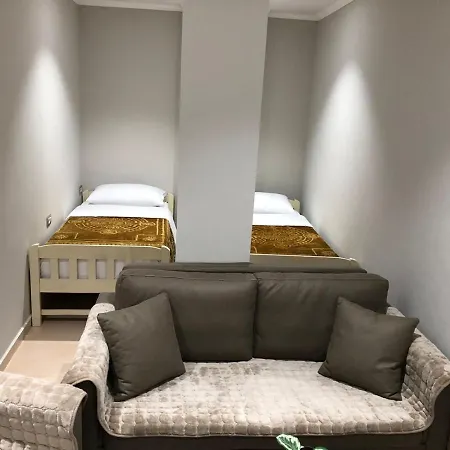 Lejlighedshotel Cozy Guesthome Korce