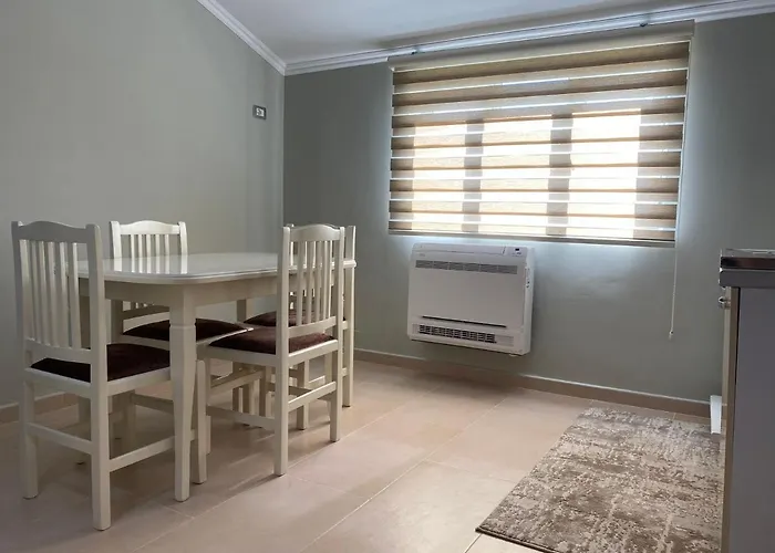 Cozy Guesthome 3* 코르처