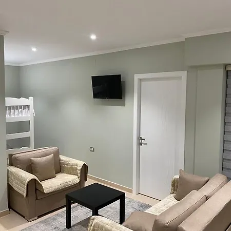 Cozy Guesthome Aparthotel