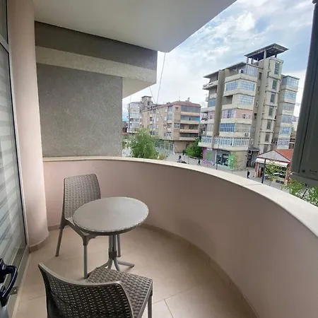 Cozy Guesthome شقة فندقية 3*