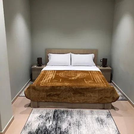 Cozy Guesthome Aparthotel